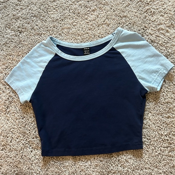 Crop top bundle - Picture 3 of 5